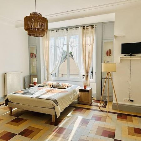 Le Magaline Apartman Sainte-Savine Kültér fotó